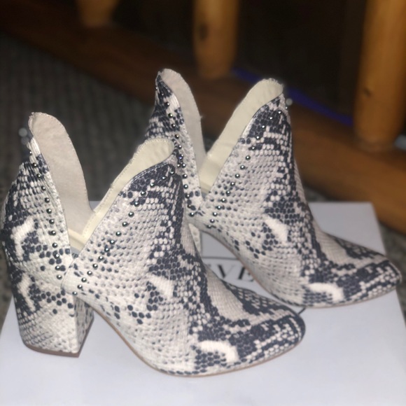 Steve Madden rockstar snakeskin ankle booties - Picture 2 of 7